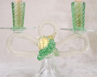Venetiaanse glazen kandelaar, Murano aventurijn, heldergroen goudkleurig metallic, kunstglazen kaarsenhouder als tafeldecoratie, antiek, 1920-1930