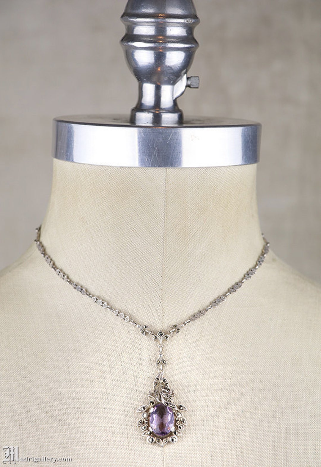 Collana Essenza Viola in Argento 925, ametista e zirconi | Giovanni Raspini Collana Essenza Viola in Argento 925, ametista e zirconi | Giovanni Raspini