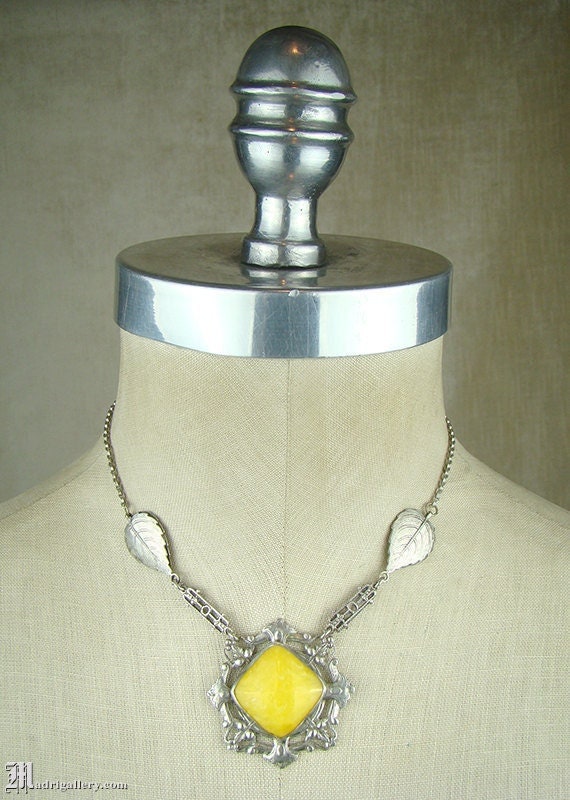 1920s art deco necklace, canary yellow art glass … - image 1