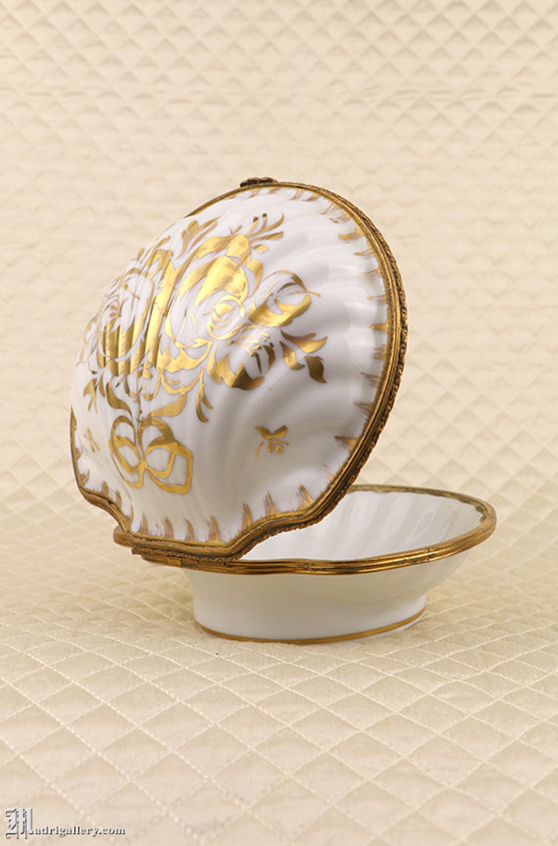 Old French Hand Painted Porcelain Trinket Jewelry Casket Box, Lid Jar ...