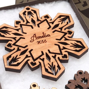 Custom Engraved Snowflake Ornament - Customized Christmas Gift Custom Holiday Christmas Ornament - Add Name and Year