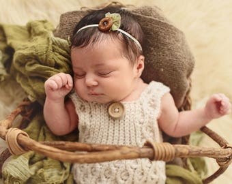 Crochet Baby Girl Photography Prop Outfit, Sizes Newborn to 12-18 months