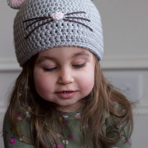 READY TO SHIP Crochet Gray Mouse Hat, Sizes 0-3 month to Toddler image 7