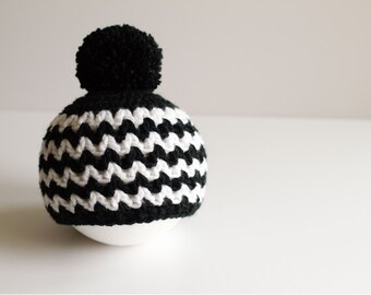 READY TO SHIP Crochet Black and White Zig Zag Toboggan, Sizes Newborn to Toddler