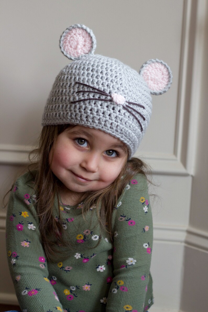 READY TO SHIP Crochet Gray Mouse Hat, Sizes 0-3 month to Toddler image 6
