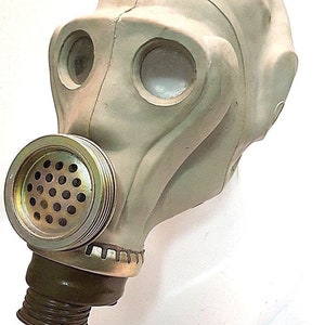 Very Rare PRWU (SHMS) Soviet Russian Army Military Gas Mask Collcetible PRVU G Hose