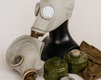 冷戦時代のソビエトロシア軍ガスマスク GP-5 フルキット 本物の余剰