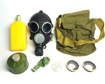 Vintage Black Gas Mask GP-7 Gasmask Costume Gas Mask Black