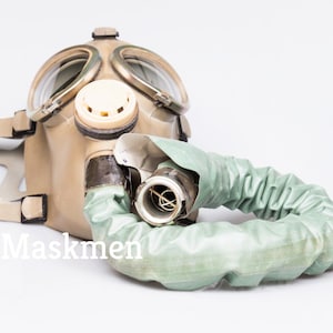 Very Rare Gas mask IP-4M . Made in 1980&#39;s Russian Army Military Gas Mask Collectible