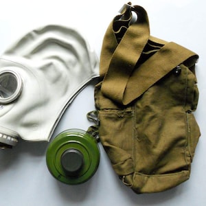 Russian military russian Grey gas mask GP-5. New all sizes 0 1 2 3 4 Filter Not Included
