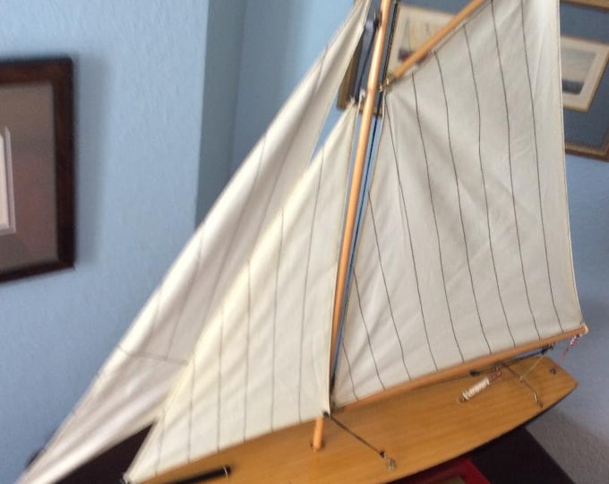 English Pond Yacht, Vintage, ( Reproduction) C.A. 1970's Era