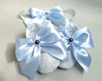 Chaussures de bébé fille bleu argent faites à la main avec bandeau assorti, cadeau unique pour nouveau-né, cadeau de Noël pour bébé, robe de costume de princesse Tolder