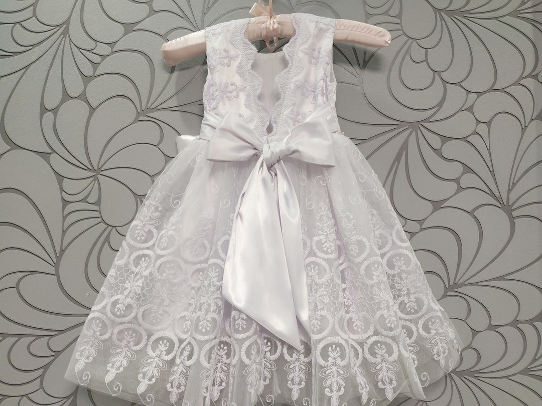 Personalized Baby Dress with Name Embroidery – Elegant White & Pink Lace Dress for Girls