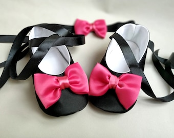 Minnie Maus Baby Schuhe & Stirnband: Schwarzer Satin, Hot Pink Schleifen