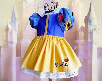 Accessoire de déguisement GENERIQUE Déguisement enfant fille Ariestar® costume robe Princesse Blanche Neige taille 140CM pour fête Halloween Carnaval Party Noël Accessoire de déguisement GENERIQUE Déguisement enfant fille Ariestar® costume robe Princesse Blanche Neige taille 140CM pour fête Halloween Carnaval Party Noël