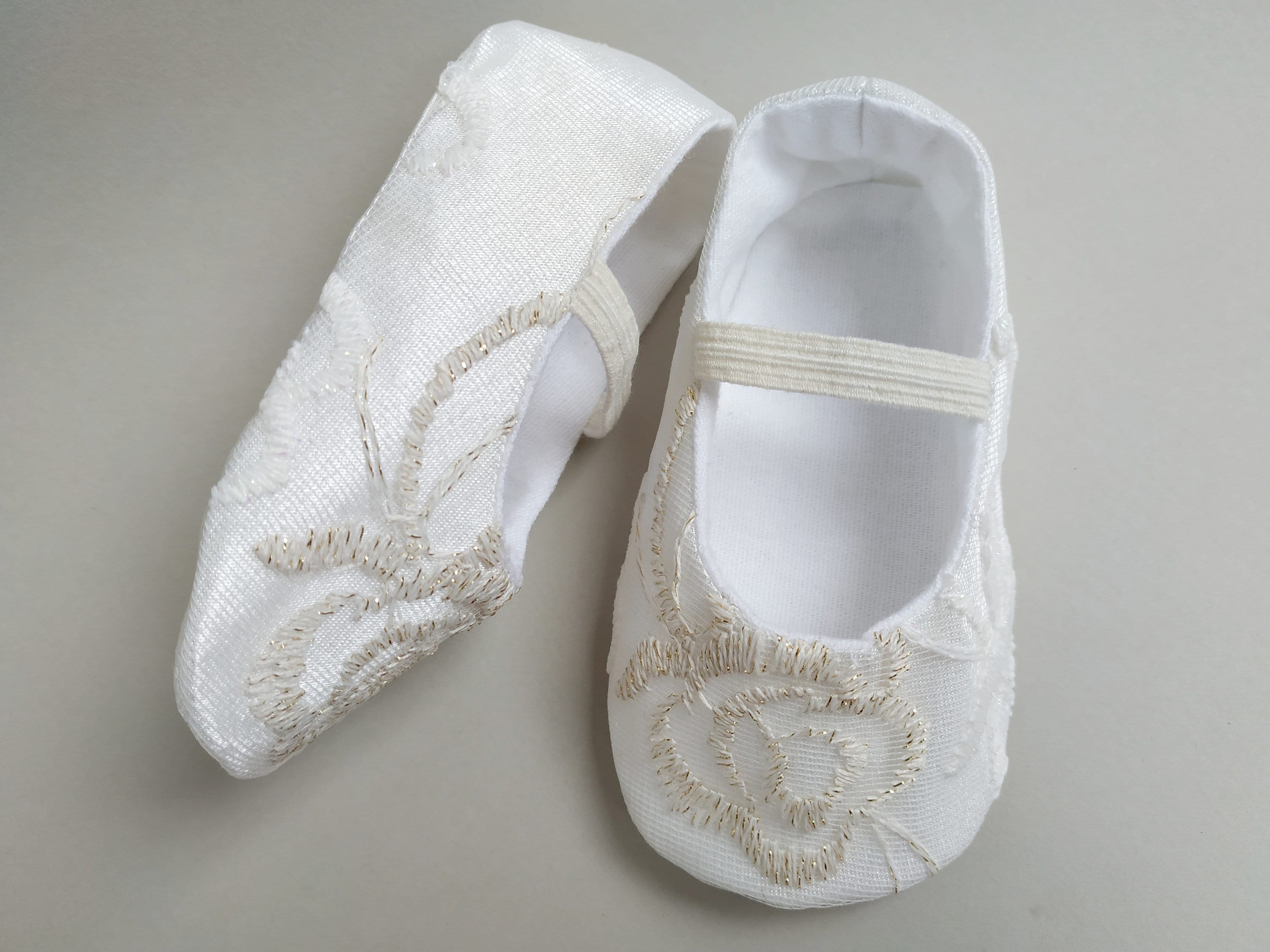 Ivory baby girl shoes with embroidery/ Newborn size up to 13 Etsy