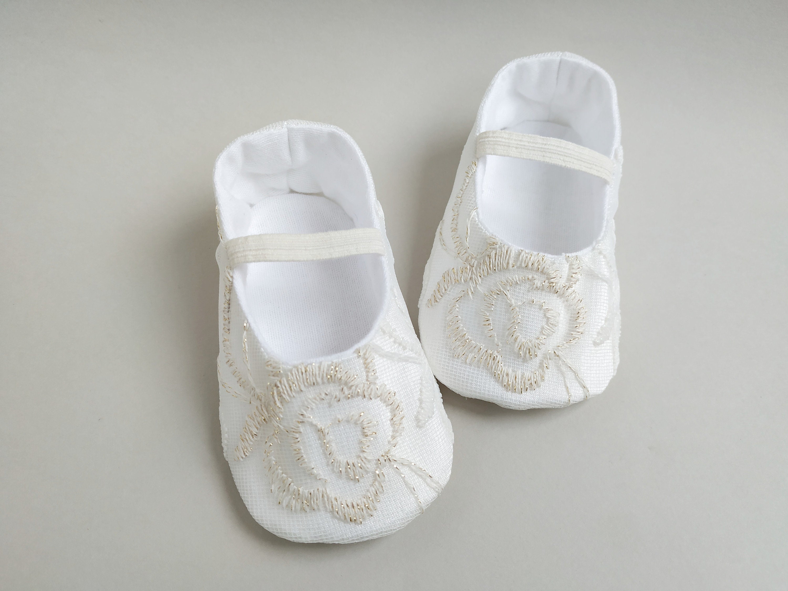 Ivory baby girl shoes with embroidery/ Newborn size up to 13 Etsy