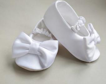 White bow shoes, Satin christening shoes, Baptism slippers, Baby girl princess shoes, wedding toddler dress shoes, infant blessing shoe