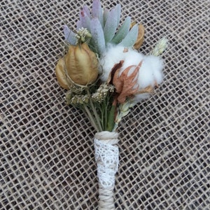 Succulent and dried flower boutonniere  Grooms buttonhole Groomsmen boutonniere Artificial succulent  Rustic wedding boutonniere