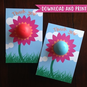 PRINTABLE Gracias EOS Round Sphere Chapstick Lip Balm Flor Card
