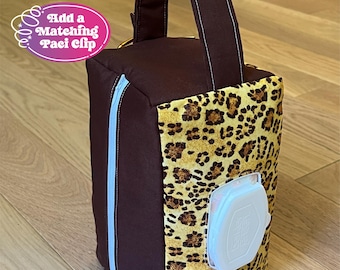 Pochette cacahuètes guépard/léopard - Sac pour bébés et tout-petits avec poignée, trou pour essuyer et porte-clés