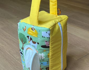 Pochette cacahuètes Barnyard Farm Animals - Sac pour bébés et tout-petits avec poignée, trou pour essuyer et porte-clés