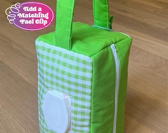 Pochette verte cacahuète Vichy - Sac pour bébés et tout-petits avec poignée, trou pour le linge et porte-clés