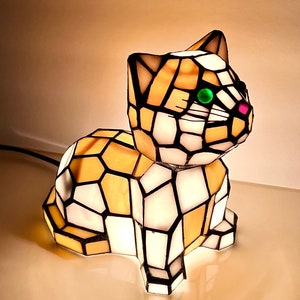 Tiffany style store cat lamp
