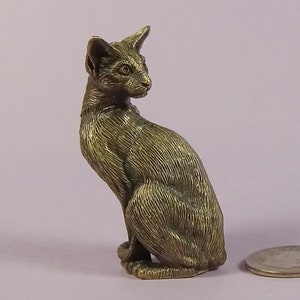 Siamese Sitting Cat Figurine Bronze,  Cat Lover Gift for Him or Her, House Warming Gift, Magestic Siamese Cat Sculpture, Bronze Cat Figurine