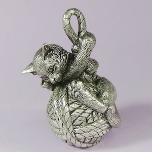 Curious Kitten Figurine in Lead Free Pewter,Handmade Pewter Cat Lover Gift, Realistic Detailed Kitten Figurine, Pewter Cat Figurine