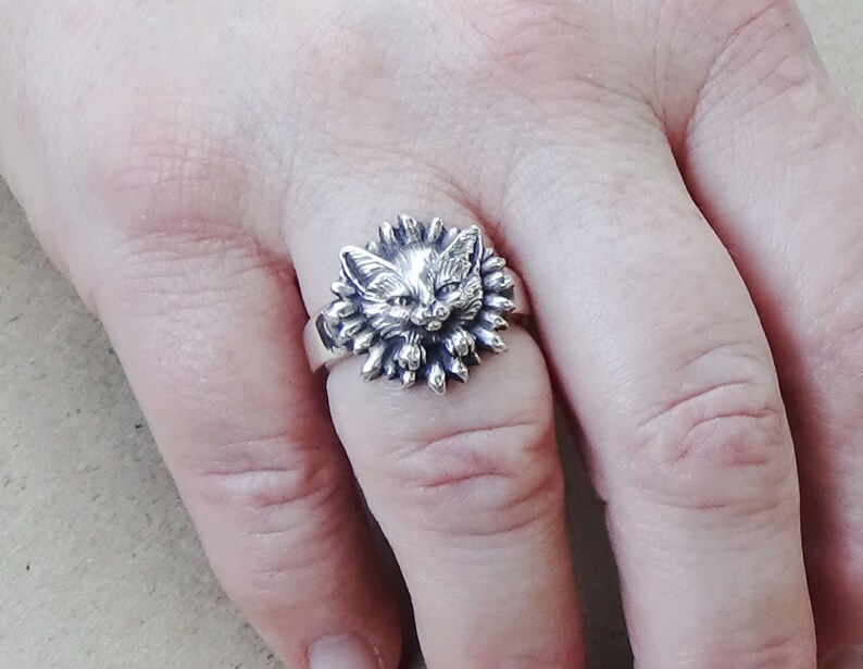cat face ring