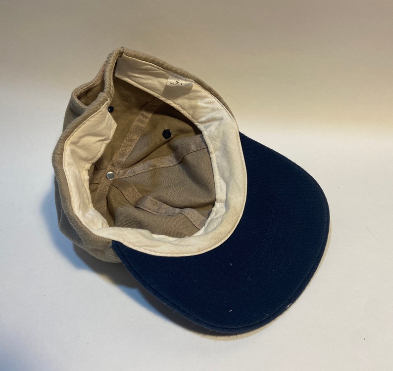 2 Tone Voyagers Script Hat