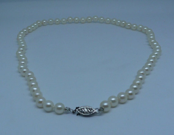 Akoya White 6.0 mm - 6.5 mm Pearl Necklace 14k White Gold Clasp 18 Inches Long