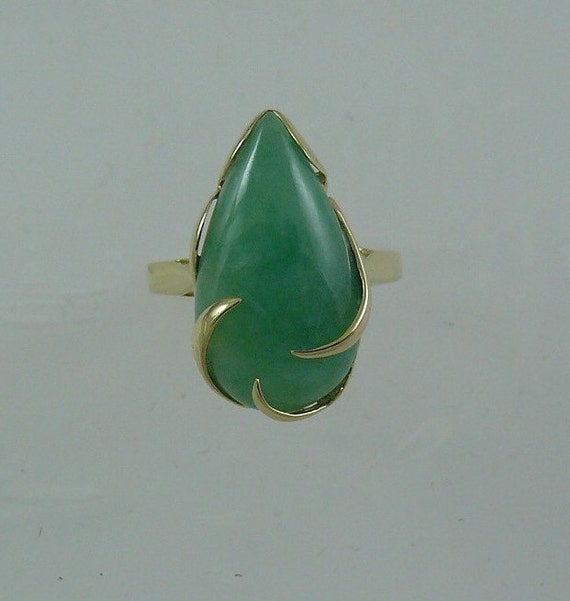 Green Jade 19.4 x 11.3 mm Pear Shape Ring 14k Yellow Gold