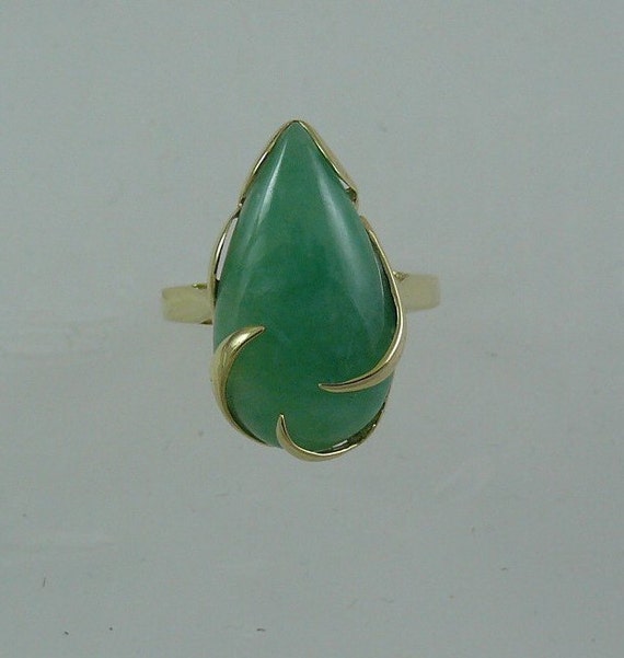 Green Jade 19.4 x 11.3 mm Pear Shape Ring 14k Yellow Gold