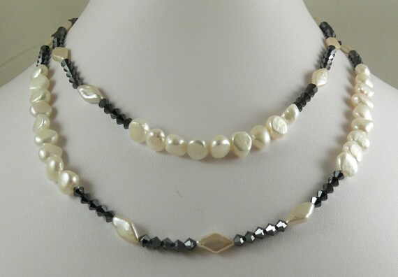 Freshwater White Pearl Necklace with Black Crystal 34 Inches