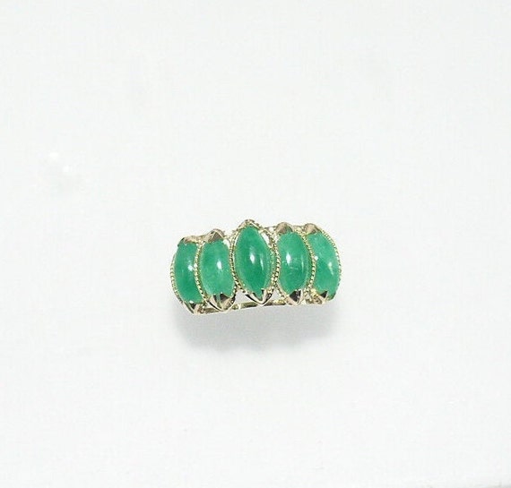 Green Jade 4 x 8 mm Ring With 14k Yellow Gold