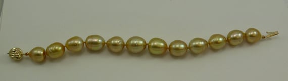 Golden South Sea Baroque Pearl Bracelet 14K Yellow Gold Clasp, 8" Long