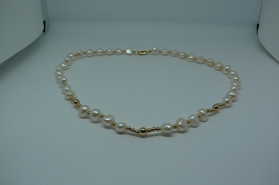 Freshwater 6-7mm Flat Pearl Necklace 14k Gold Filled Beads and Lobster Lock