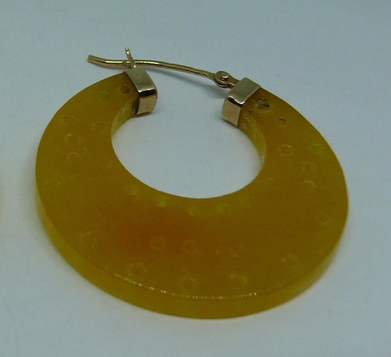 Yellow Jade 4.5 mm x 12.2 mm Hoop Earrings 14k Yellow Gold