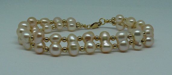 Freshwater Light Peach Pearl Bracelet 14k Yellow Gold-Filled Beads & Clasp