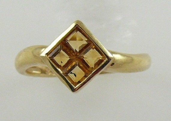 Citrine 0.56ct 14k Yellow Gold Ring