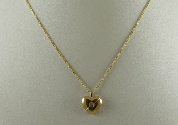 Diamond 0.06ct Heart Pendant With 14K Yellow Gold Chain 18" Long