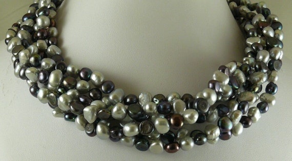 Freshwater Black & Gray Pearl Chocker Necklace with 14k White Gold Clasp