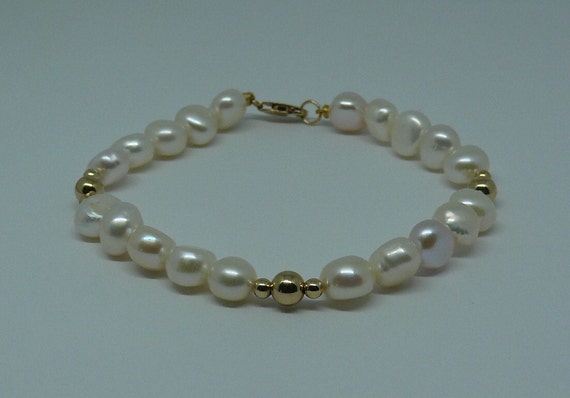 Freshwater 6-7mm Flat Pearl Bracelet with 14k Gold Filled Beads and Lobster Lock