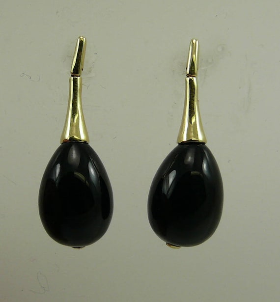 Black Onyx 10.0 MM x 14.0 MM Drop Earring 14k Yellow Gold