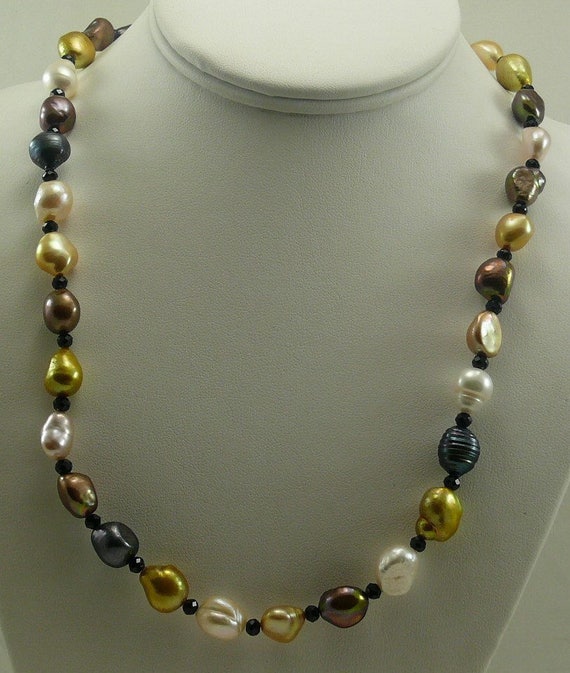 Freshwater Multicolor Pearl and Black Spinel Necklace with Sterling Silver Clasp