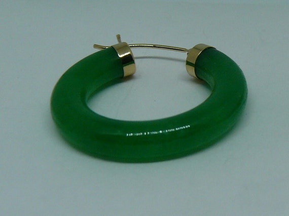 Green Jade 4.4 mm x 25.0 mm Hoop Earrings 14k Yellow Gold