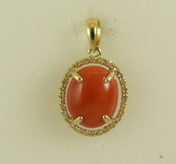 Coral 9 mm x 11 mm Pendant 14k Yellow Gold with Diamonds 0.14ct