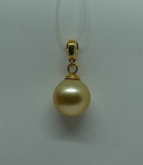 South Sea Golden Pearl 13.0 mm x 12.9 mm Pendant 14K Yellow Gold Enhancer